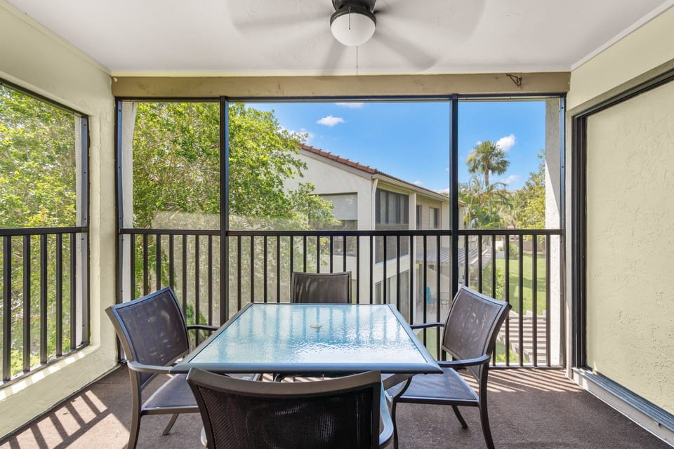 7-201 Lanai