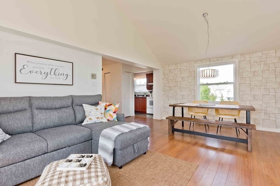 Living room (2)