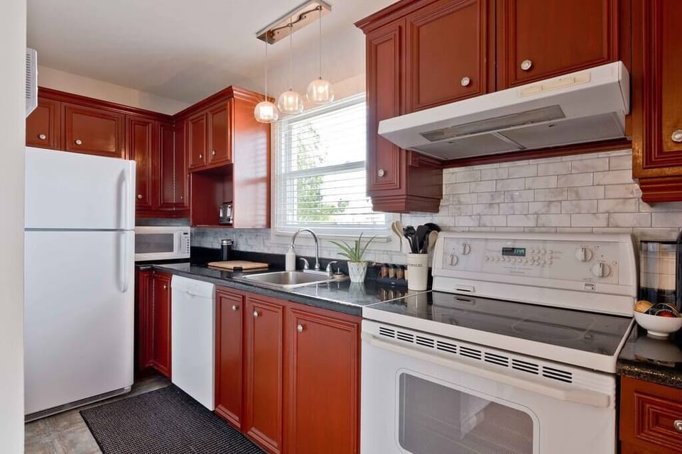 Kitchen (1)