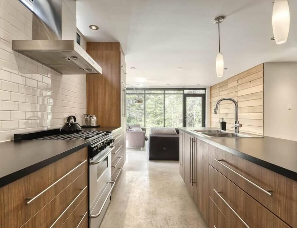 Kitchen (2)