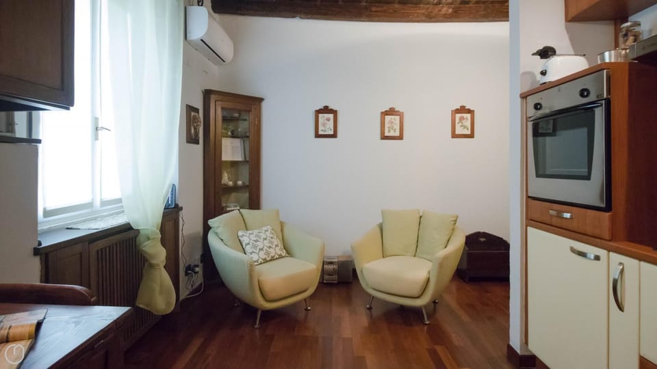 House | 1 bedroom