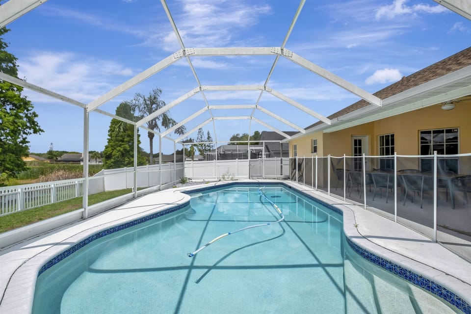 Embrace the outdoor lifestyle and create unforgettable moments in this stunning setting.