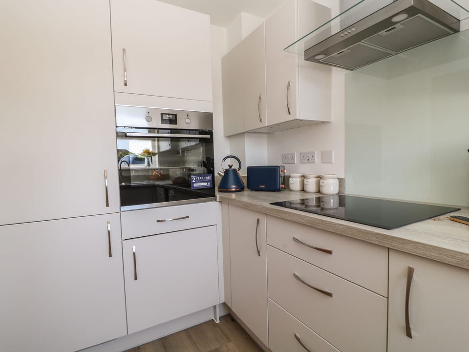 Fridge, dishwasher, electric kettle, toaster