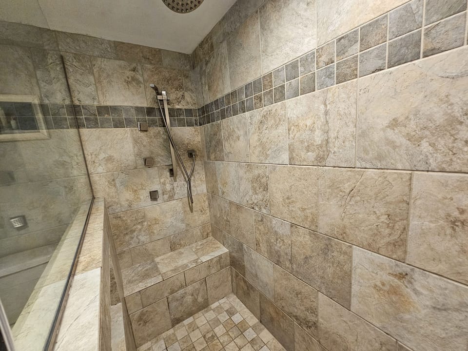 108 Brighton 3 Bedroom Condo Apartment in South Carolina