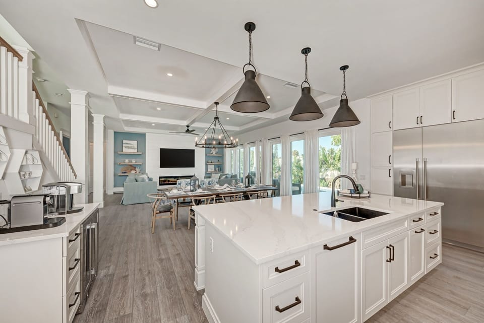 House, 4 Bedrooms | Private kitchen | Coffee/tea maker, fridge, oven, toaster
