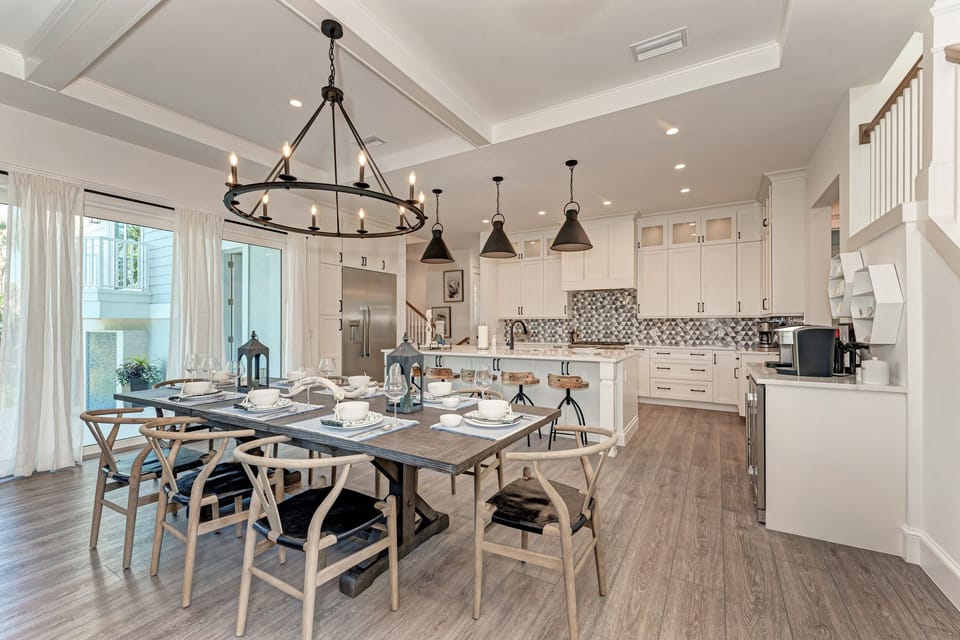 House, 4 Bedrooms | Dining