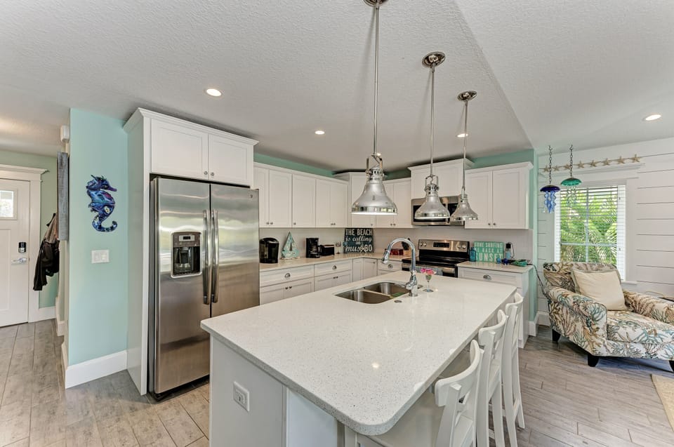Townhome, 3 Bedrooms | Private kitchen | Coffee/tea maker, fridge, oven, toaster