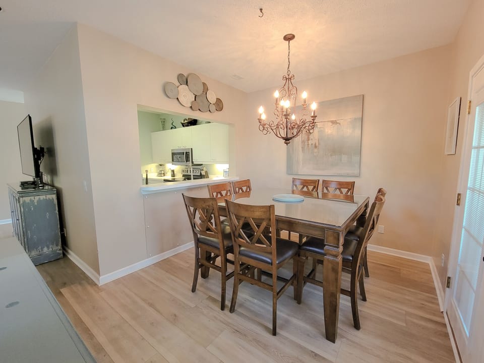 Villa, 3 Bedrooms | Dining