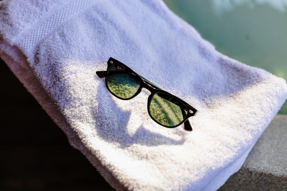 Hot tub made for every season. Overlooking the mountains, it’s the perfect spot to recharge and savor the views.