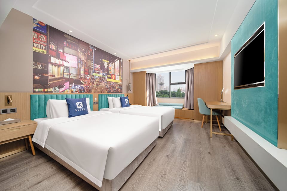 Standard Twin Room | Free minibar, desk, laptop workspace, free WiFi