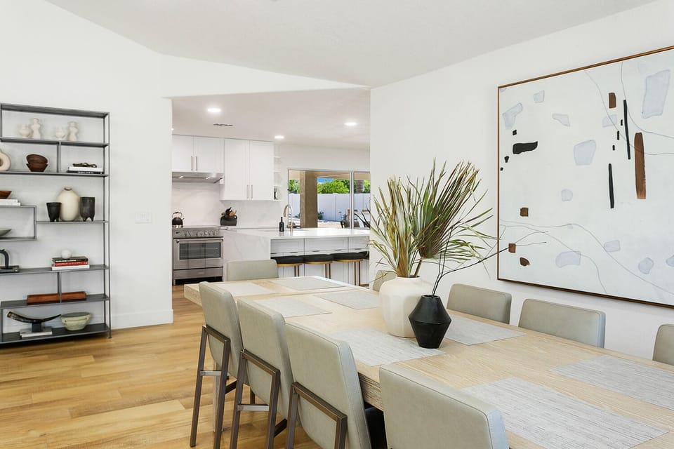 Dining table off kitchen