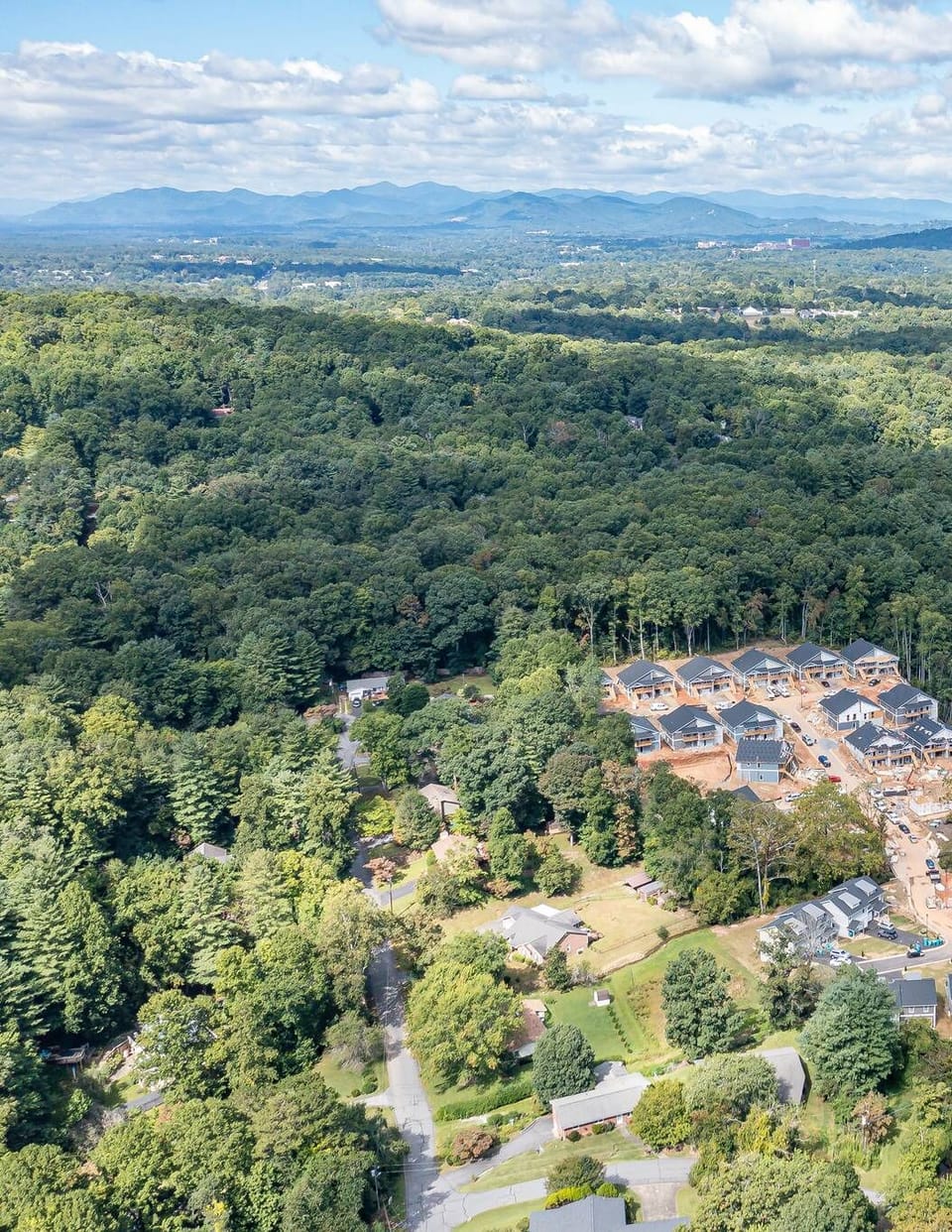 Your Asheville retreat awaits!