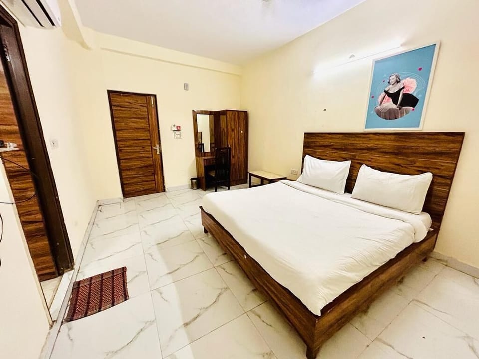 Deluxe Room | 1 bedroom, free WiFi