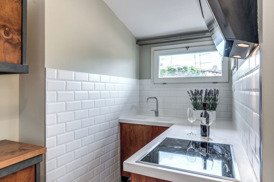 Apartment, Balcony, River View | Private kitchen