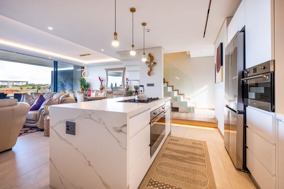 Exclusive Villa | Private kitchen | Fridge, microwave, oven, stovetop
