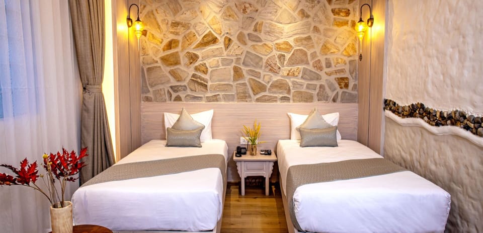 Deluxe Room | 1 bedroom, free WiFi, bed sheets