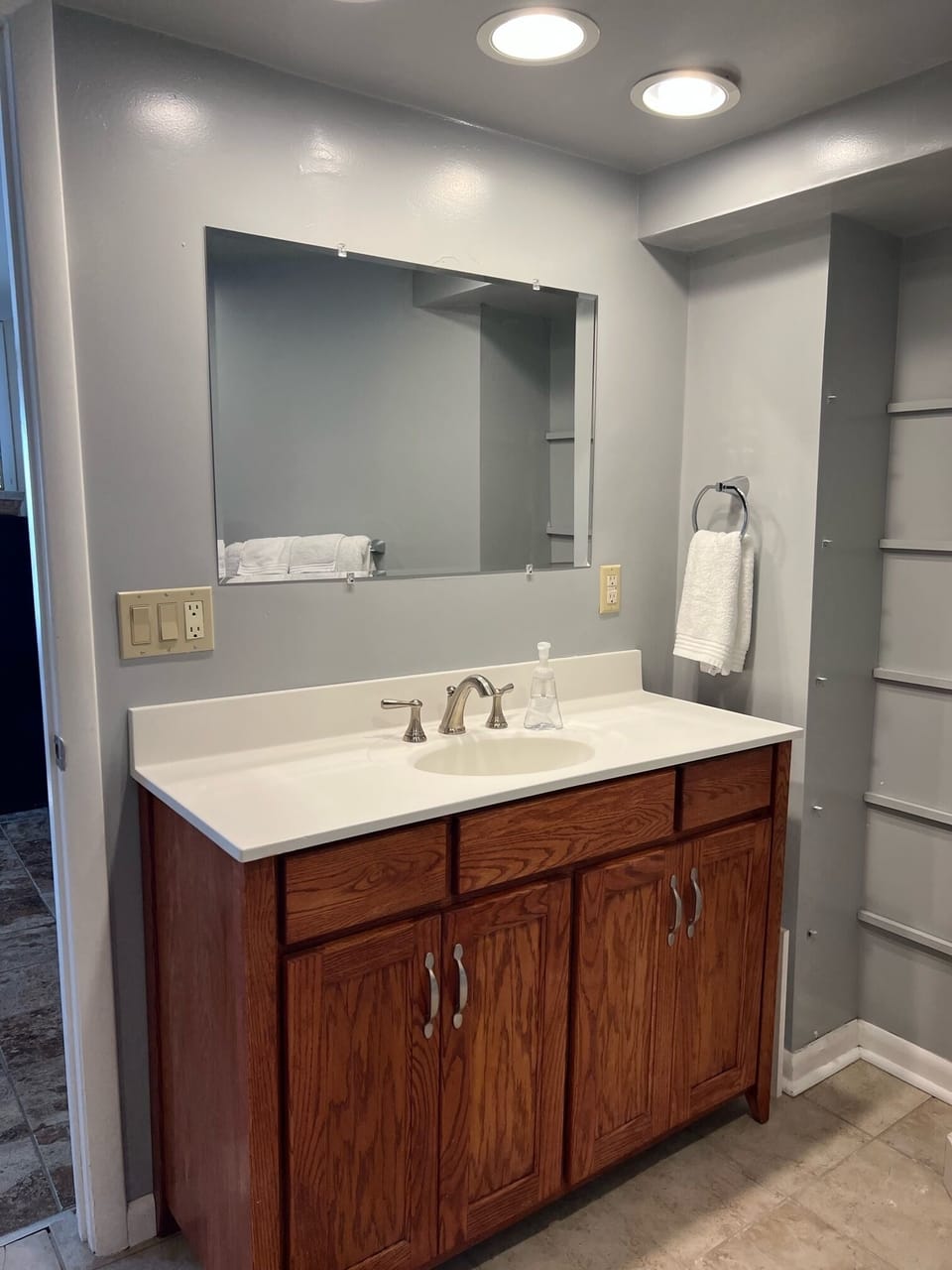 Stay In Ohiopyle - Corbin #7 - bathroom