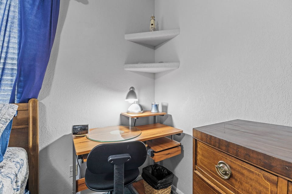 Desk area