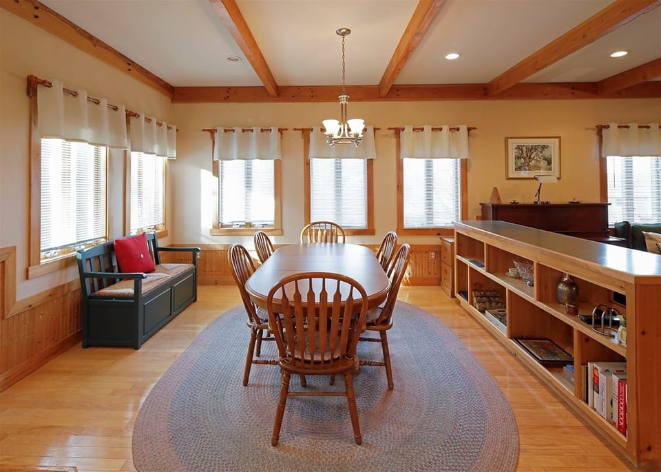 Villa, 3 Bedrooms | Dining