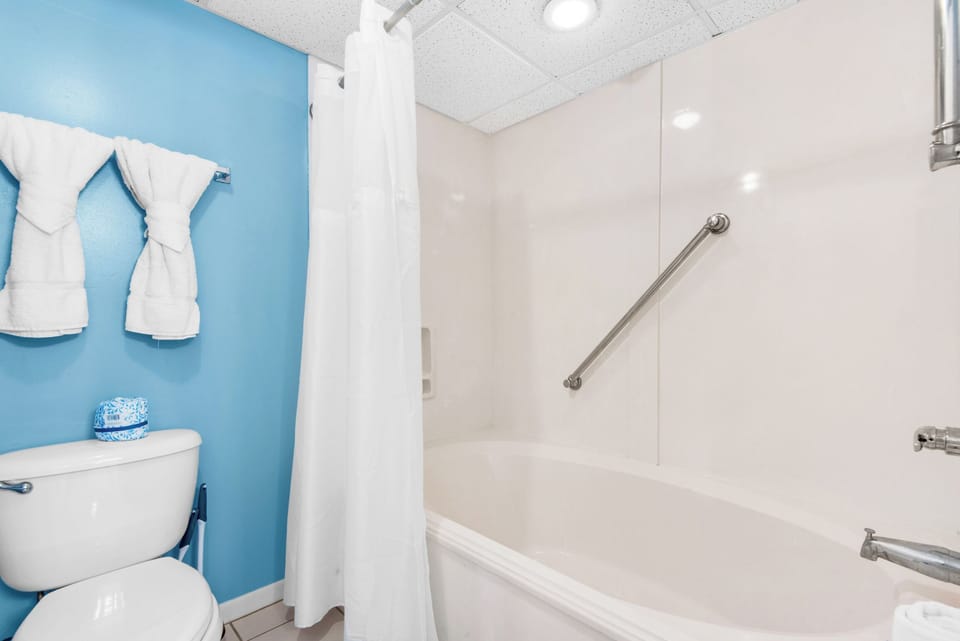 Master shower
