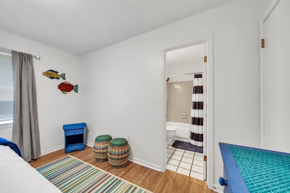 Bunk room