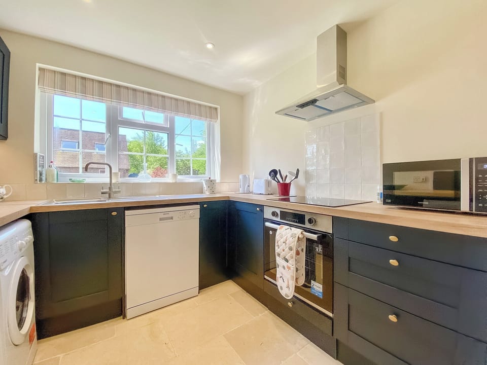 Kitchen | The Granary, Poulshot, near Devizes