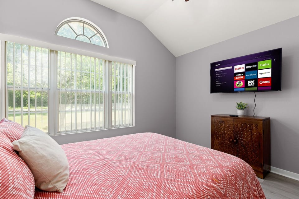 3rd Bedroom with Queen Bed and 50" Smart TV