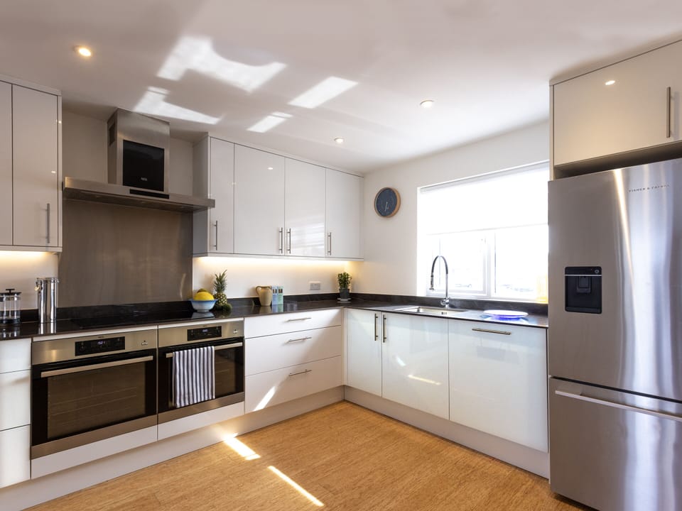 Panoramic House, Private Bathroom | Shared kitchen