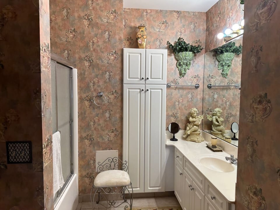 Second Full bath