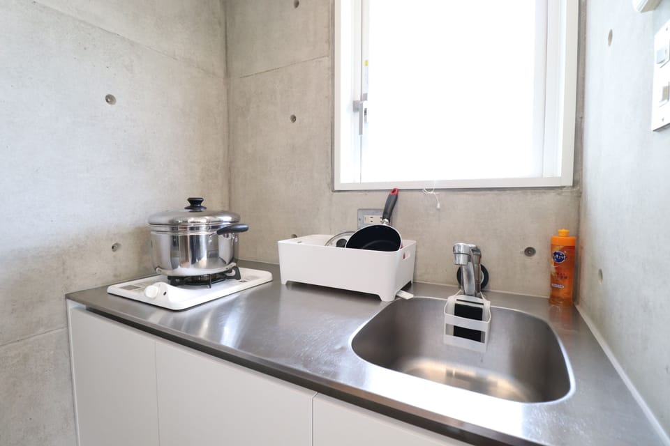 City Apartment | Private kitchen | Full-size fridge, microwave, stovetop, electric kettle