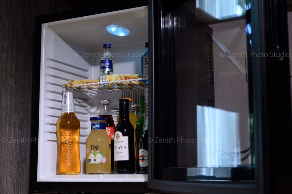 Minibar, in-room safe, blackout drapes, soundproofing