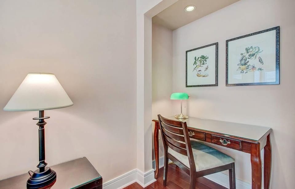 King Guest Bedroom Work Station, 112 Grand Pavilion