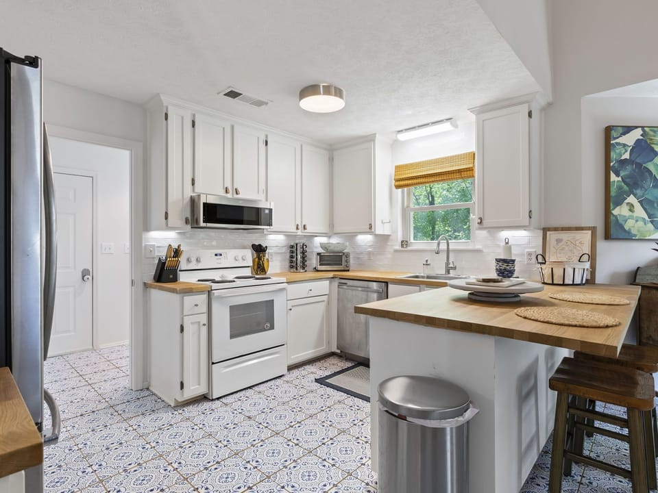Dish Soap & Dishwasher Pods included!
