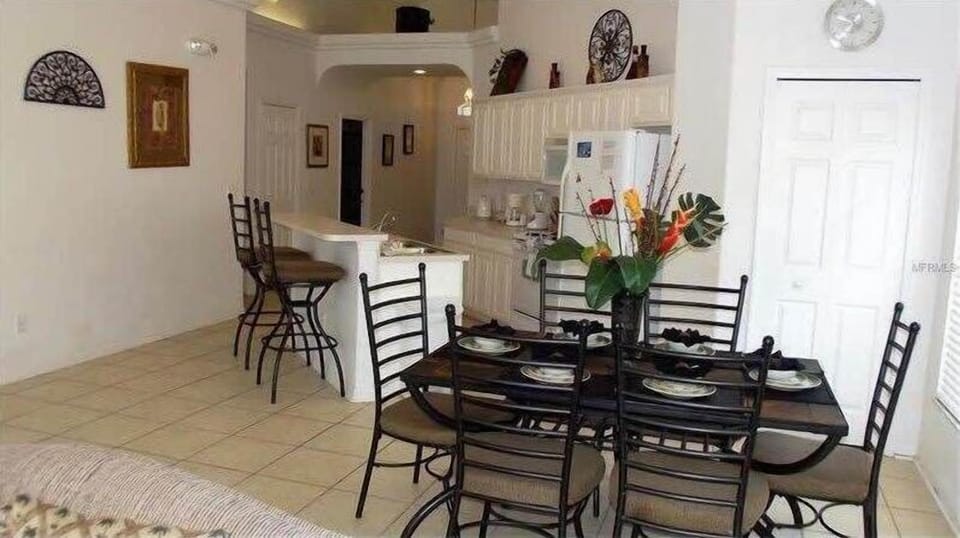 1616MorningStar-DiningRoom2