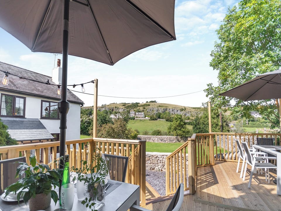 Outdoor area | Hwylfa Ddafydd, Llysfaen, near Colwyn Bay