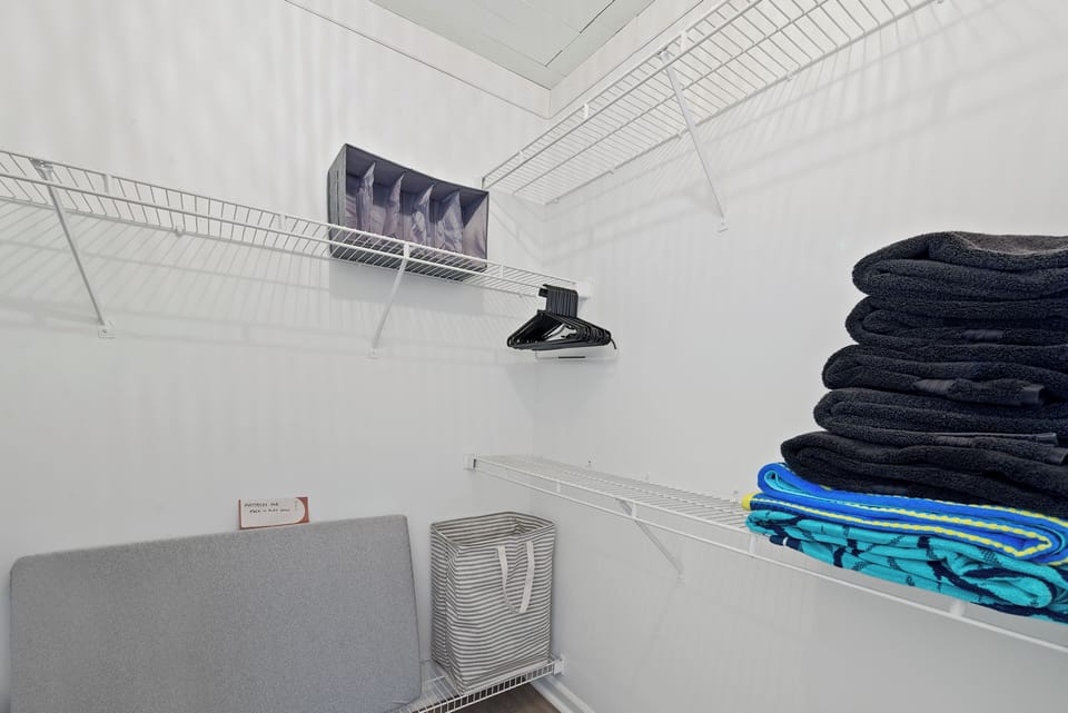 Primary suite attached walk in closet.