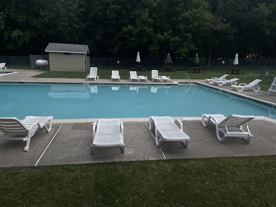 Community pool