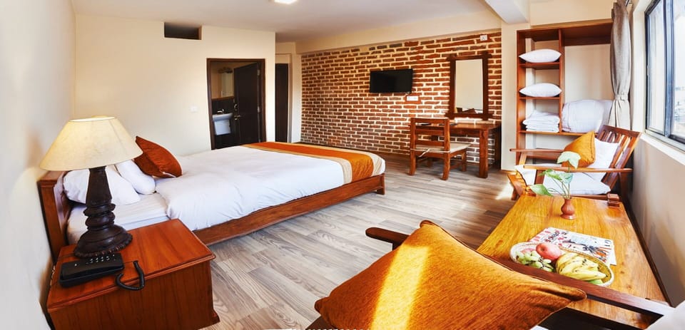Deluxe Room | 1 bedroom, free WiFi, bed sheets