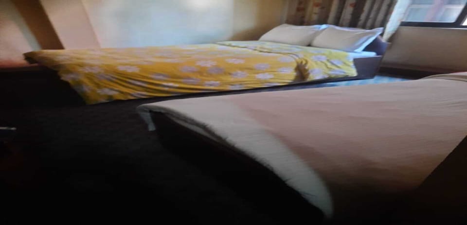 Single Room | Free WiFi, bed sheets