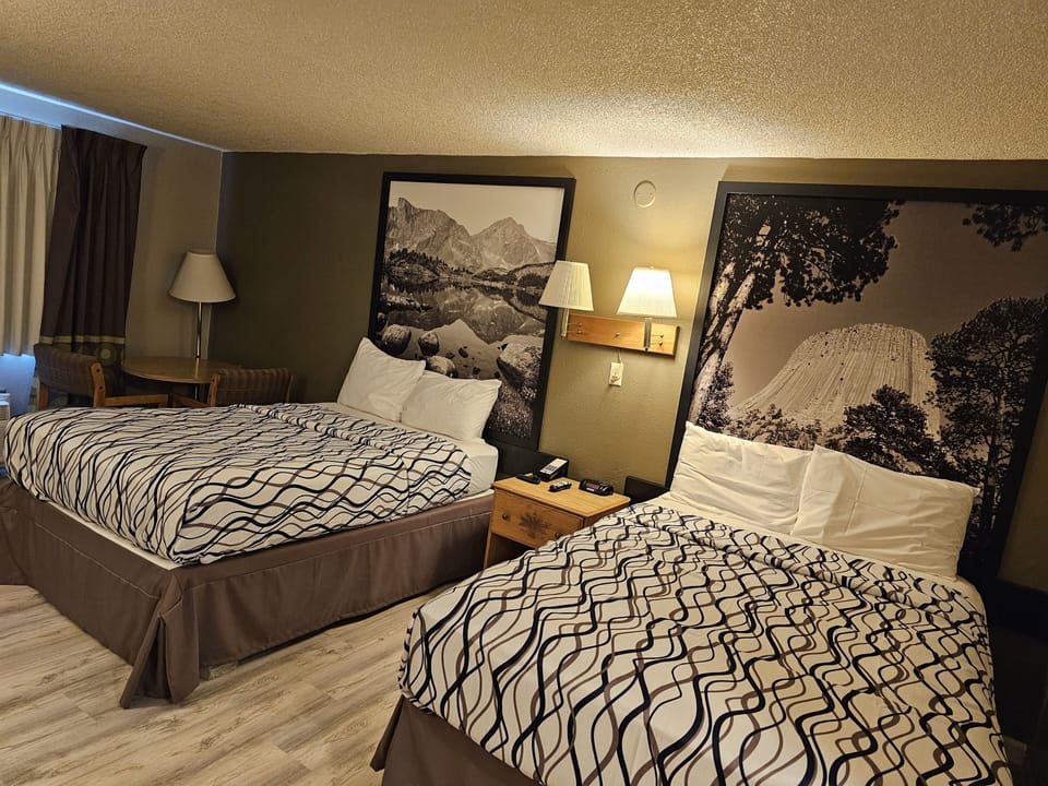 Standard Room 2 Double Beds | Free WiFi, bed sheets