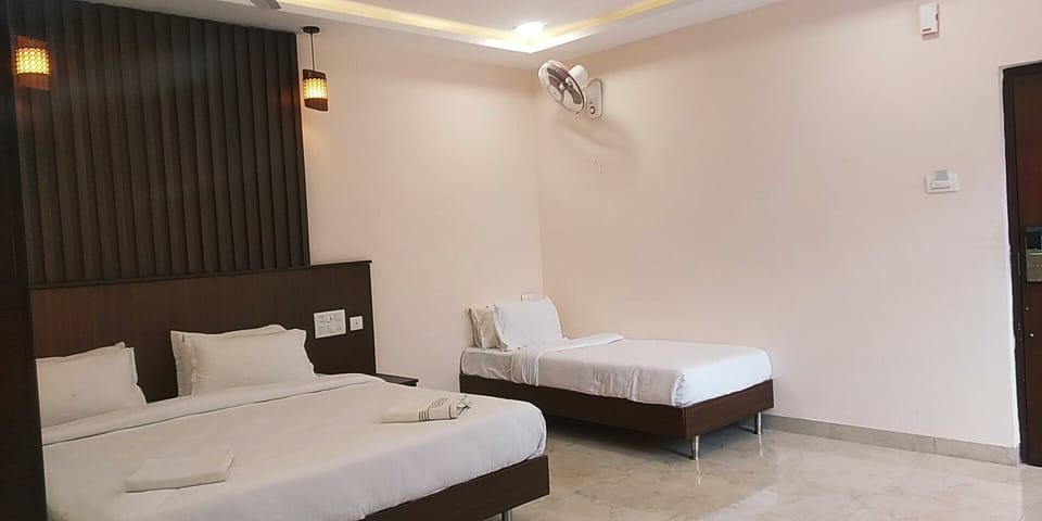 Luxury Triple Room | Free WiFi