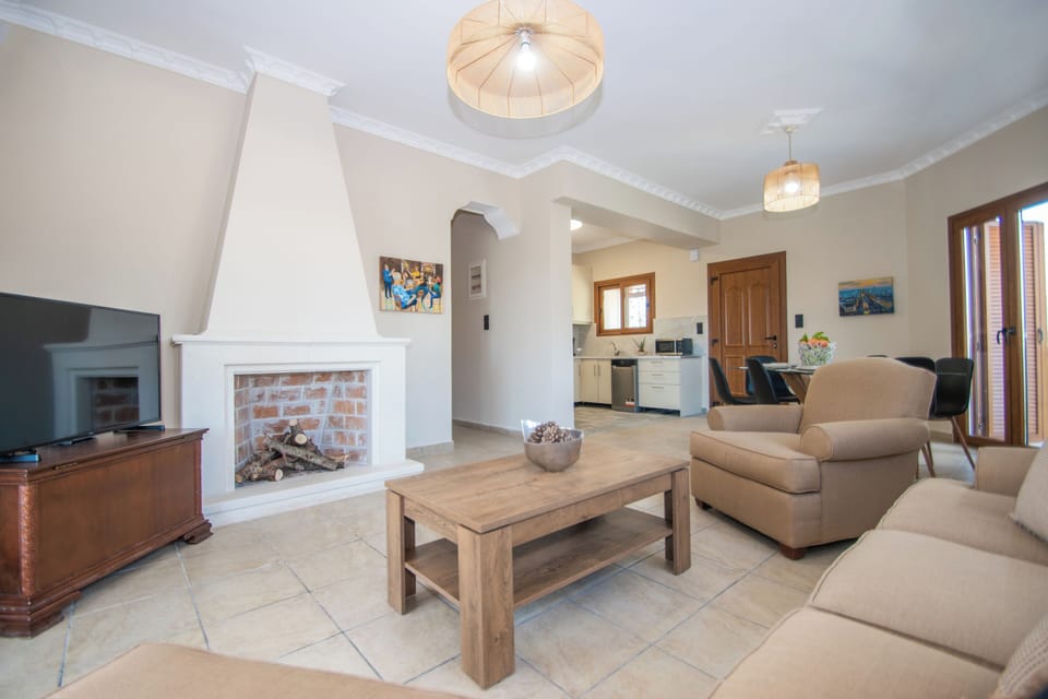 Honeymoon Villa | Living area