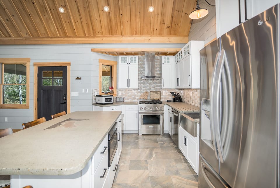 Fully equipped kitchen