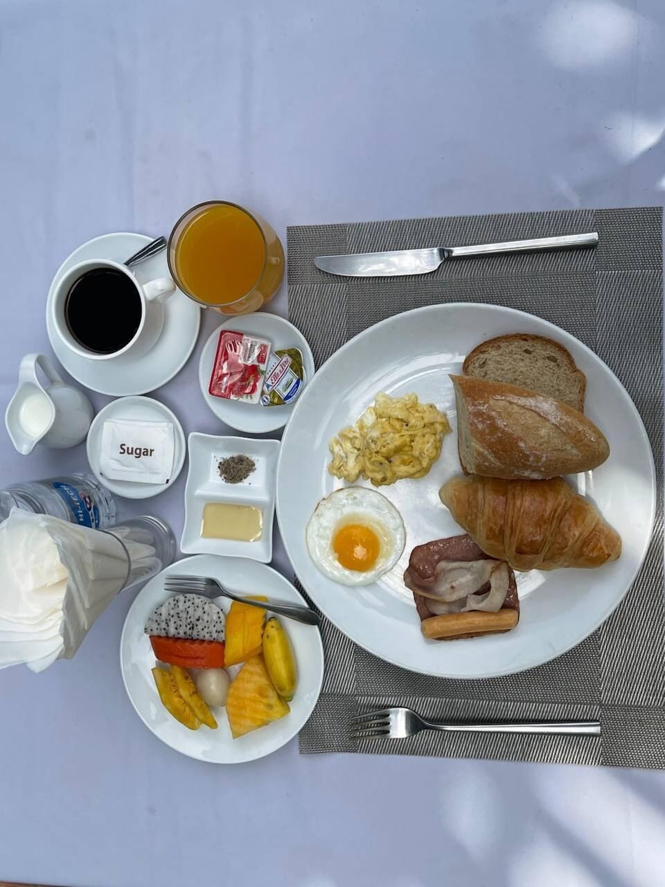 Breakfast meal