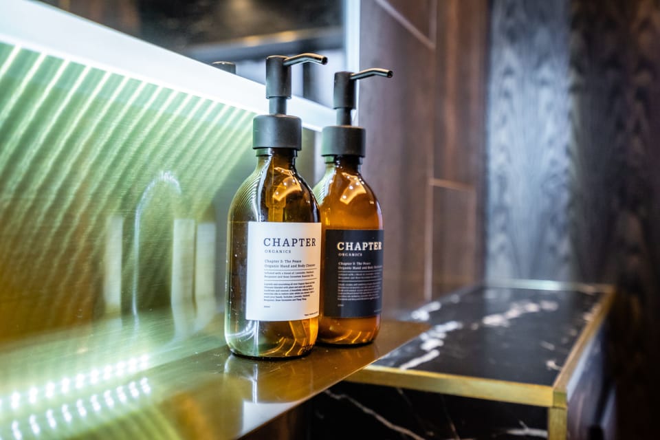 Bathroom amenities