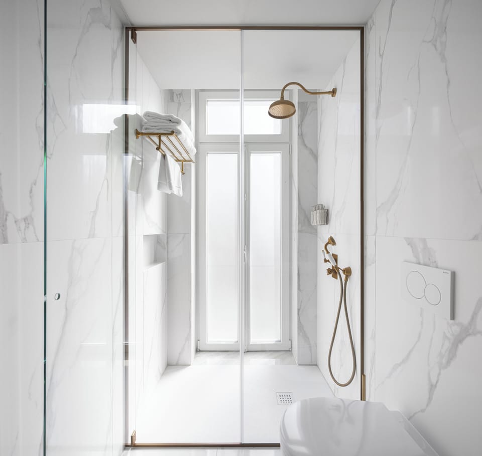Superior Room | Bathroom | Slippers, towels
