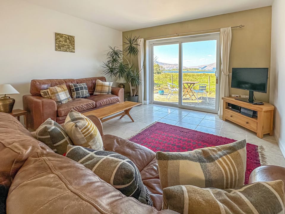 Living room | Sealladh Apartment - Lurach, Port Appin, near Appin