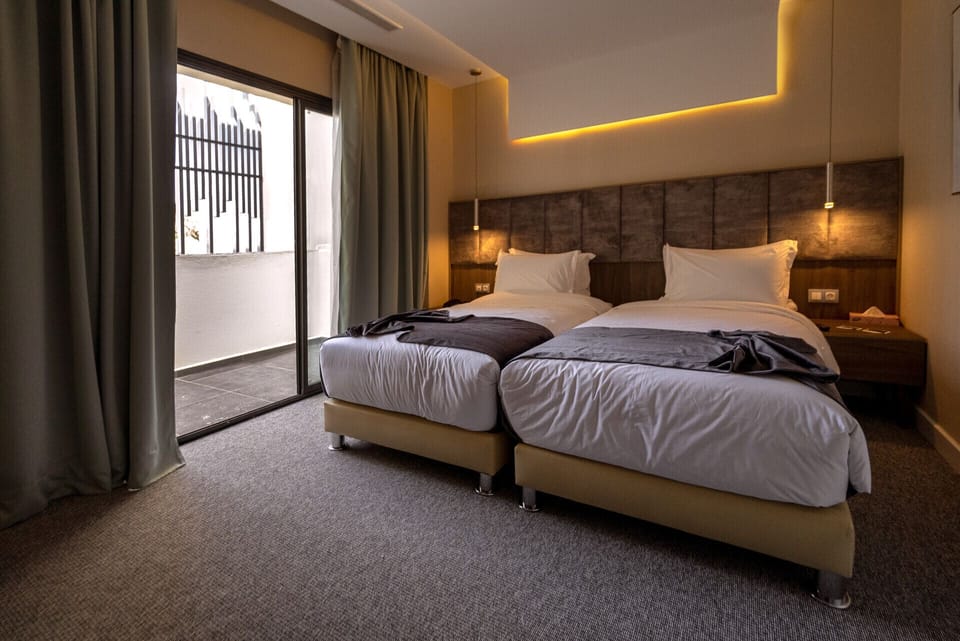 Club Twin Room | Premium bedding, pillowtop beds, minibar, in-room safe