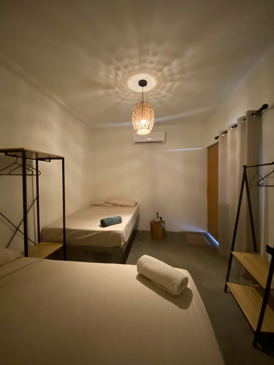 Habitacion Doble de Interior Sin Vistas con Vistas al Restaurante | WiFi (free), bed sheets
