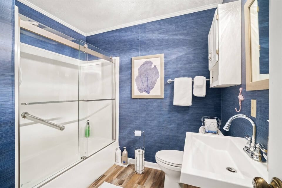 Full Bath